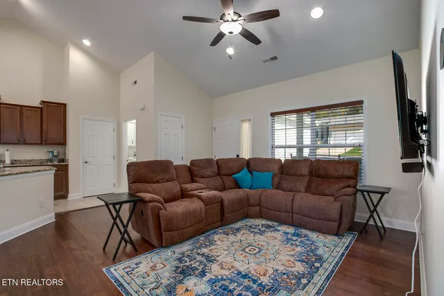 $489,000 | 134 Daleyuhski Way, Loudon, TN 37774