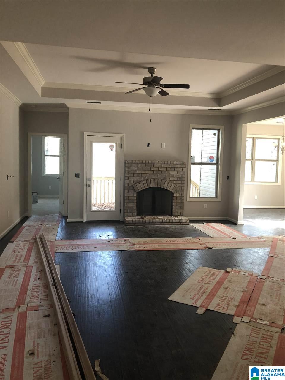 1049 Sedgefield Circle Morris, AL 35116 - Photo 5 of 15