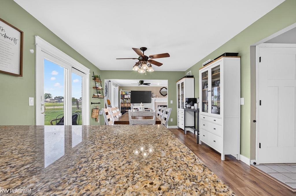53103 West Ridge Drive New Baltimore, MI 48051 - Photo 7 of 23 50212363-aa00e4ba-756d-4cfb-b160-a03bf0d3be6a.JPG
