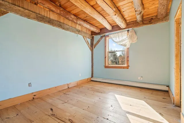 $399,999 | 192 Turkey Lane, Winthrop, ME 04364