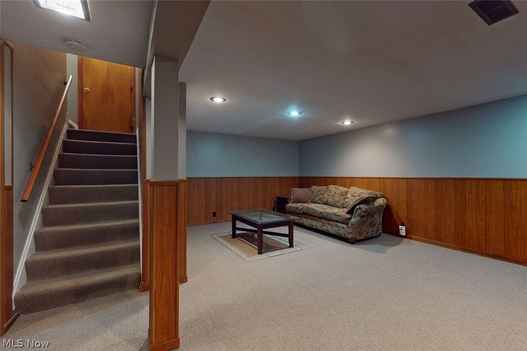 1340 Haverston Road Cleveland, OH 44124 - Photo 21 of 24