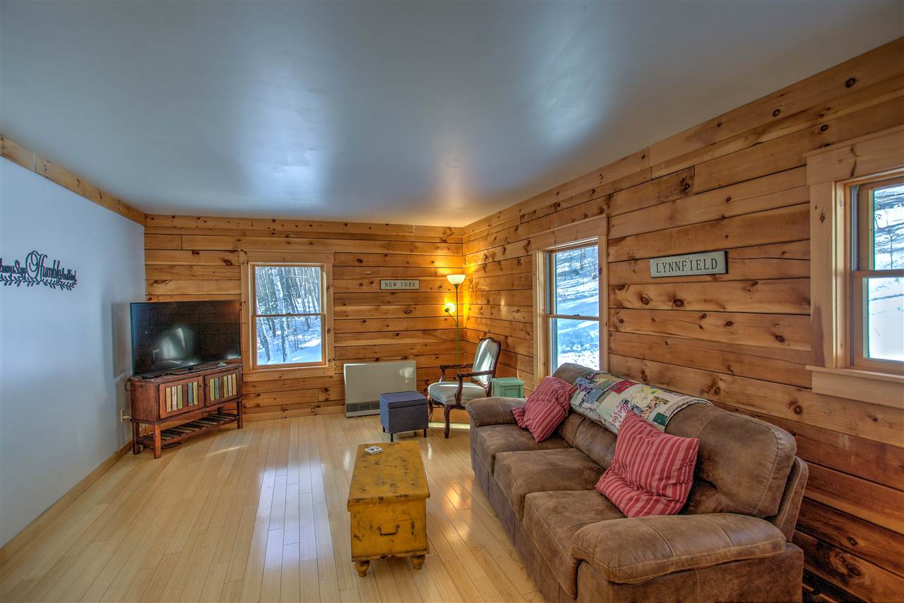 222 Brownsville Road Hartland, VT 05048 - Photo 8 of 24 Gallery Image 8