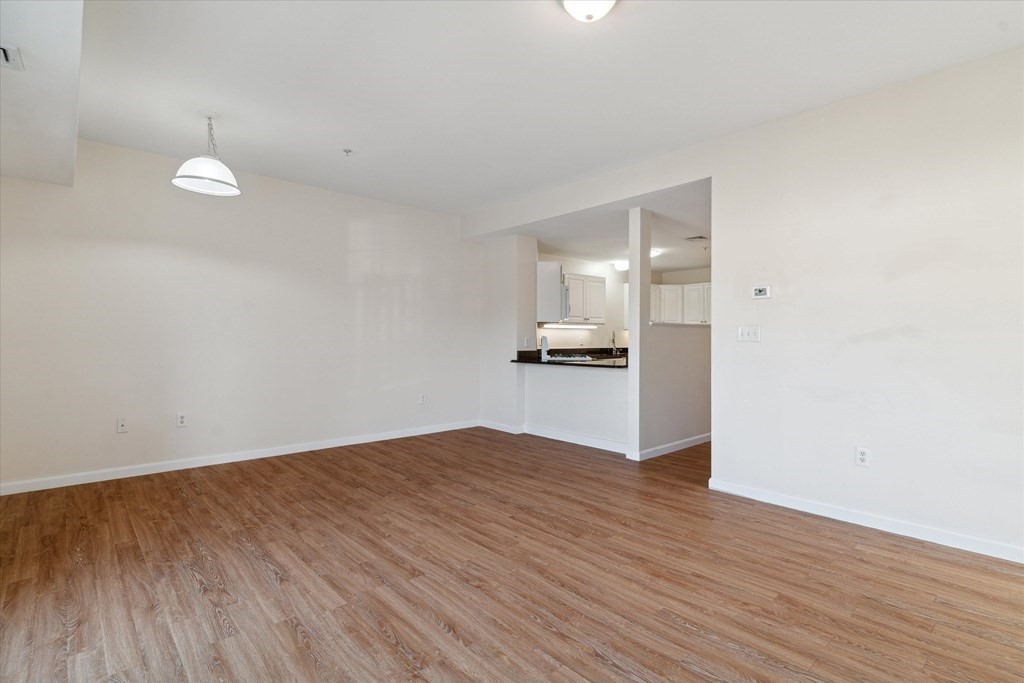 34 Burnham Road, Unit 204 Methuen, MA 01844 - Photo 9 of 30 Gallery Image 9