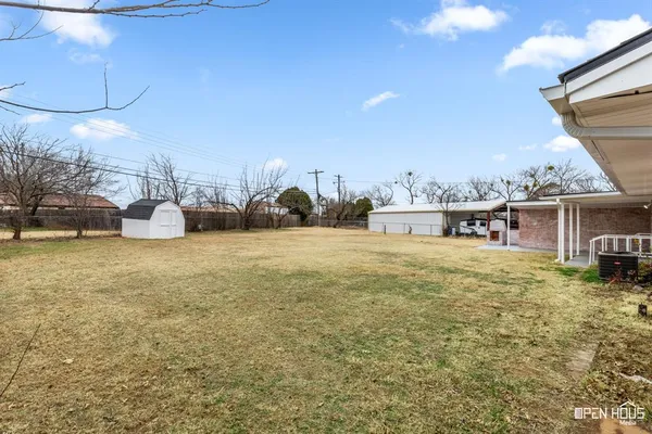 $240,000 | 1611 Singleton Avenue, Wichita Falls, TX 76302