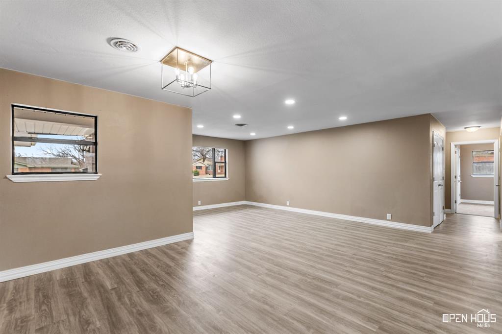 1611 Singleton Avenue Wichita Falls, TX 76302 - Photo 9 of 32