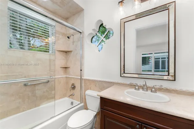 $6,750,000 | 6350 Southwest 92nd Street, Pinecrest, FL 33156