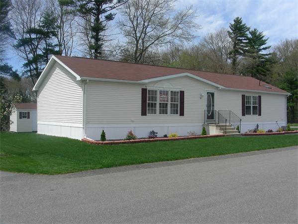 92 George's Loop Raynham, MA 02767 - Photo 1 of 15 Gallery Image 1