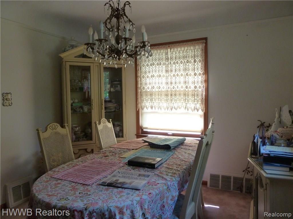 9545 Napier Road Northville, MI 48167 - Photo 10 of 22 Formal Dining