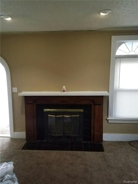 3 Utica Road Pontiac, MI 48341 - Photo 7 of 17