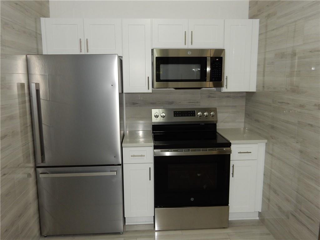 3083 Colonial Way, Unit N Atlanta, GA 30341 - Photo 6 of 20