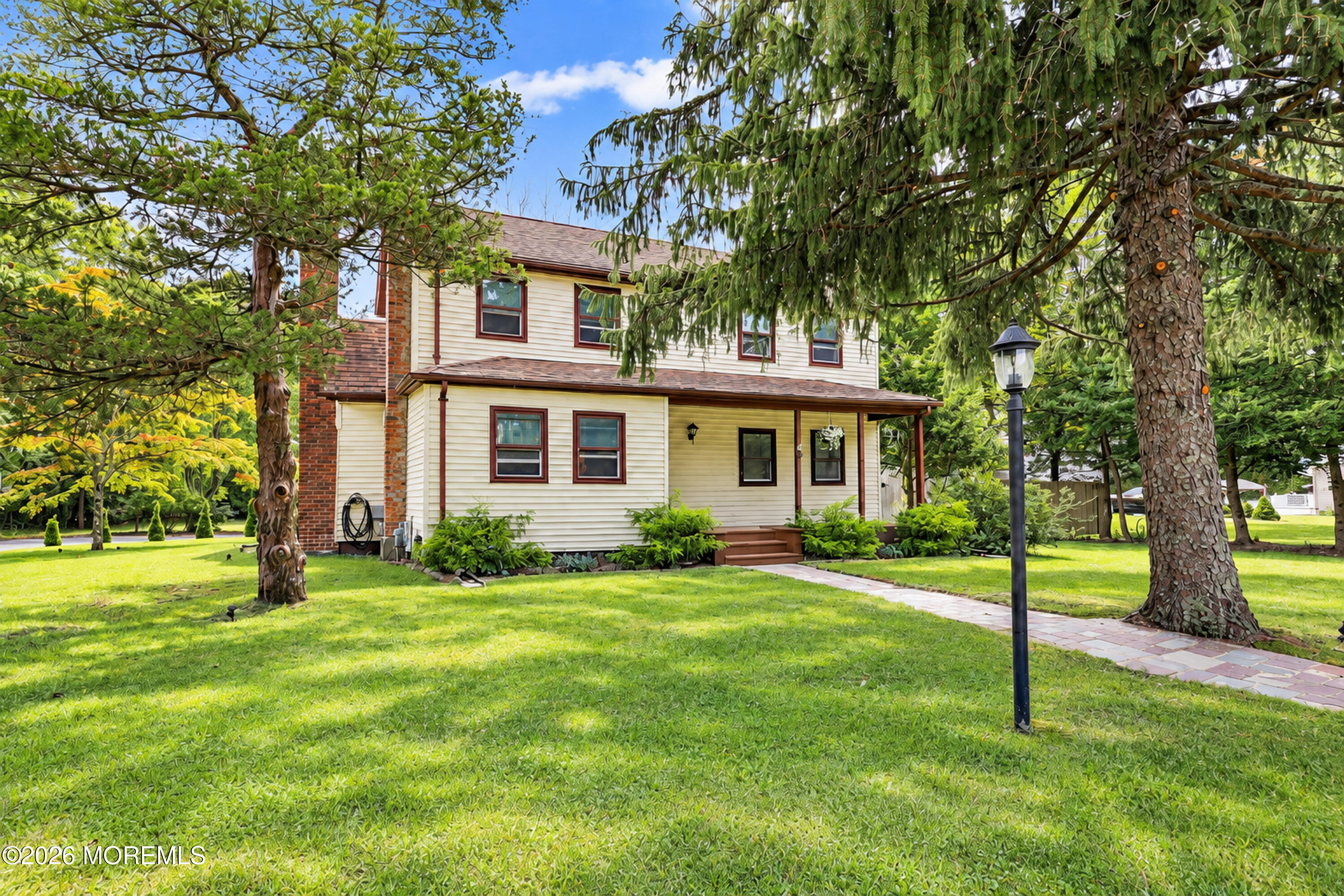 386 East Pleasant Grove Road Jackson, NJ 08527 - Photo 1 of 23 wide_high_resolution_bright_daylight_ext