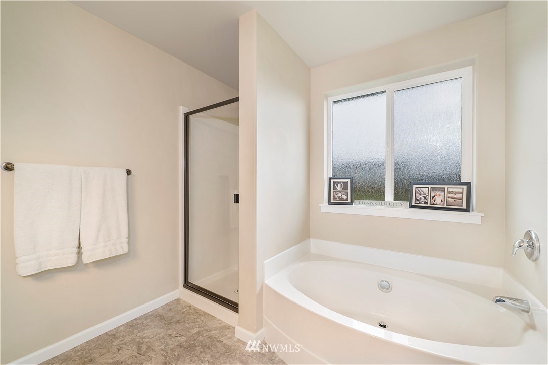 9235 178th Lane Southwest Rochester, WA 98579 - Photo 14 of 25