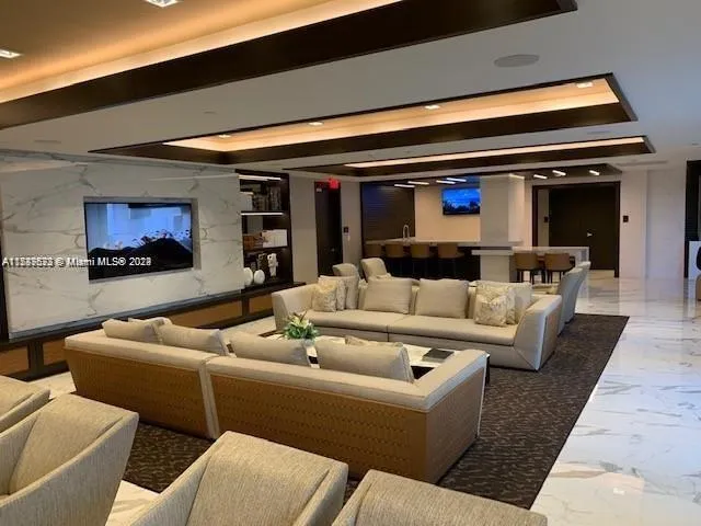 $570,000 | 301 Altara Avenue, Unit 608, Coral Gables, FL 33146