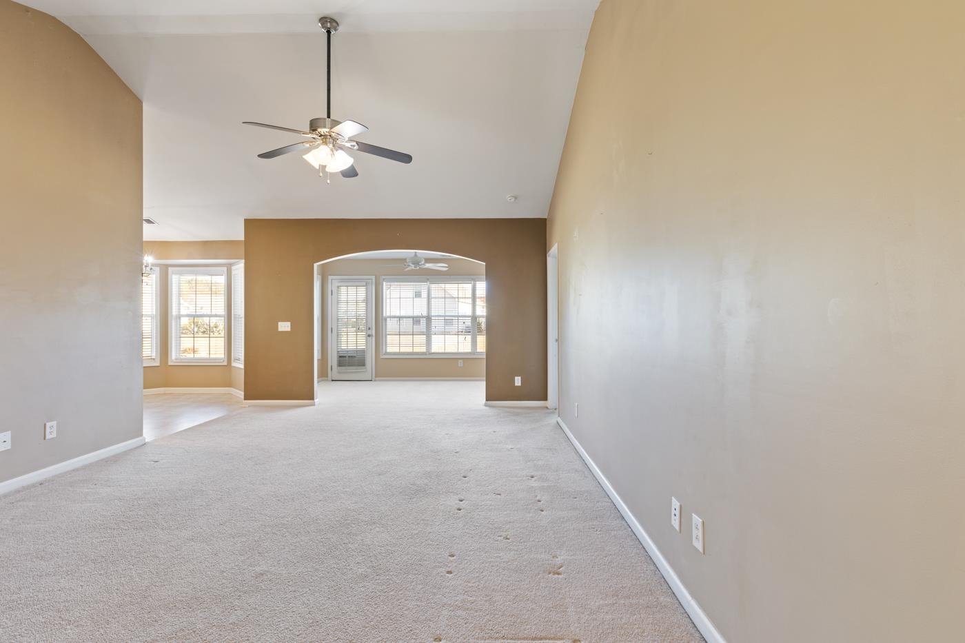 504 Turret Court Murrells Inlet, SC 29576 - Photo 5 of 34 Gallery Image 5