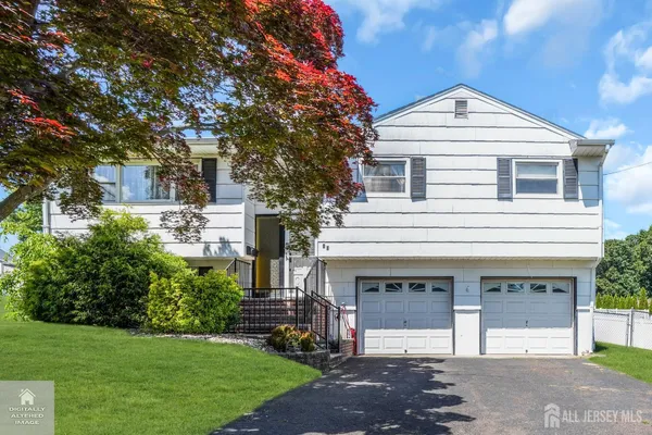 $525,000 | 10 4th Street, South River, NJ 08882