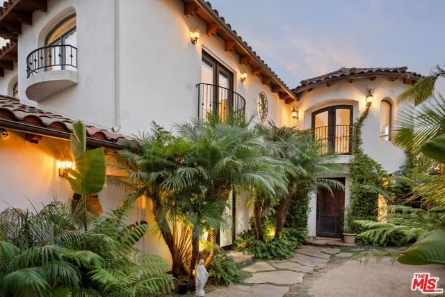 $3,495,000 | 7427 Henefer Avenue, Los Angeles, CA 90045