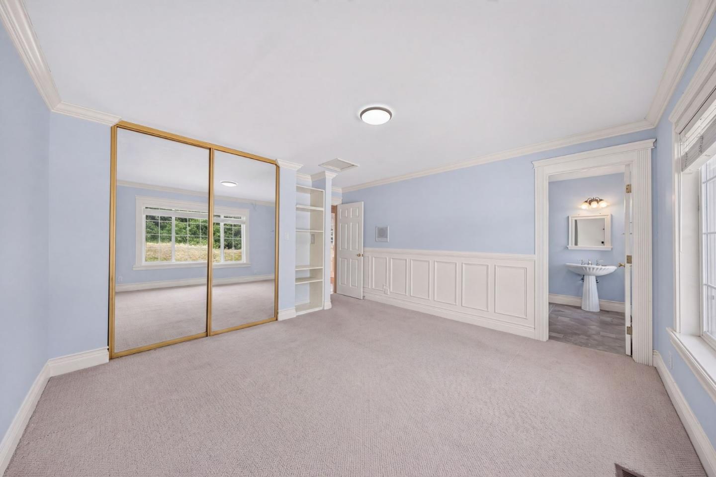 25489 Palomares Road Castro Valley, CA 94552 - Photo 8 of 16 Gallery Image 8