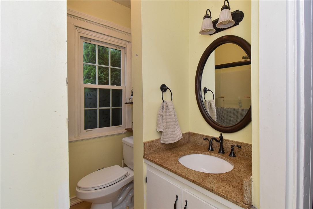 195 Town Farm Road Coventry, RI 02816 - Photo 38 of 47 1st floor bath
