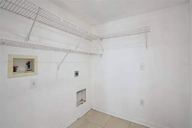 a view of a room with an empty space