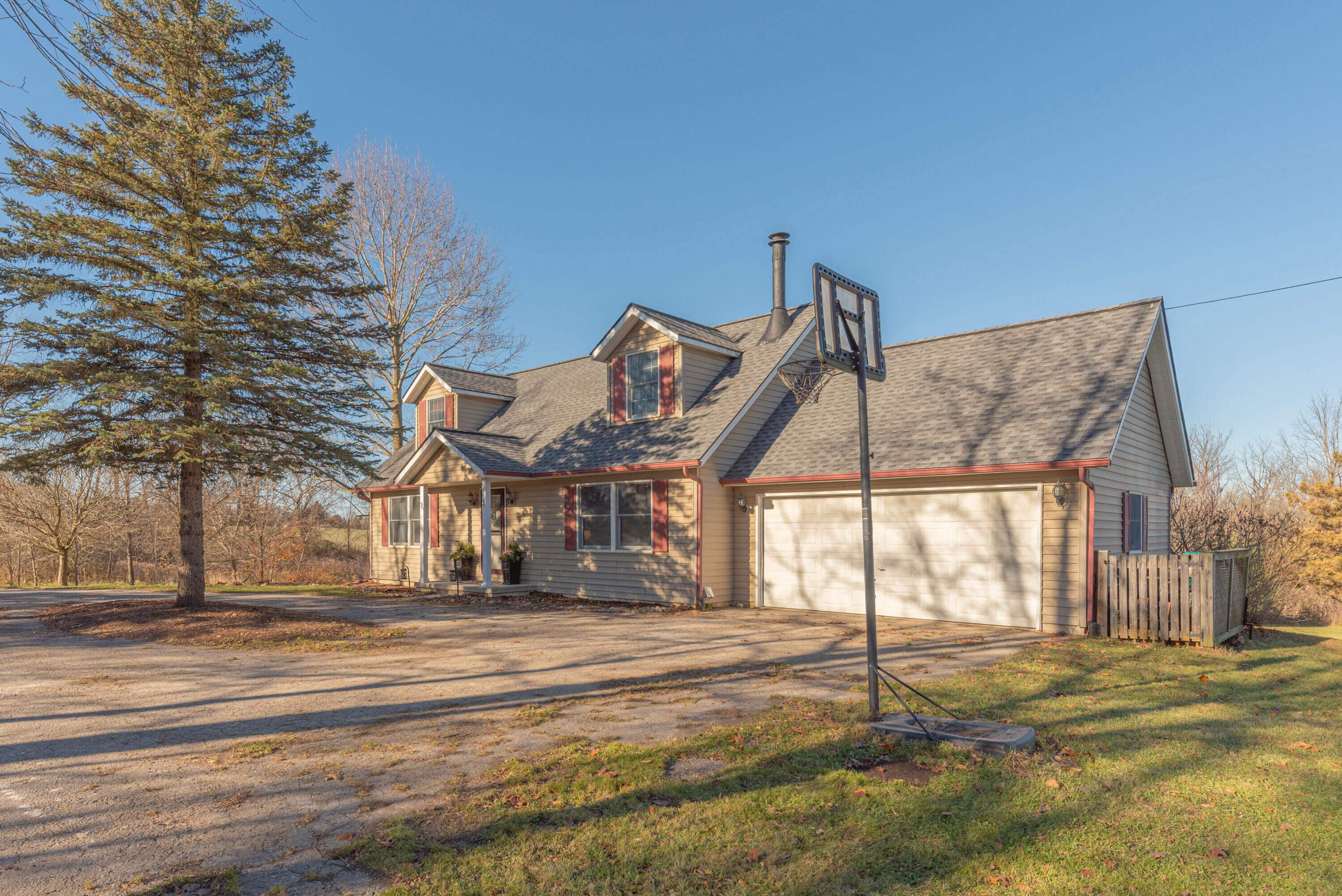 6838 Daly Road Dexter, MI 48130 - Photo 15 of 66 015_27