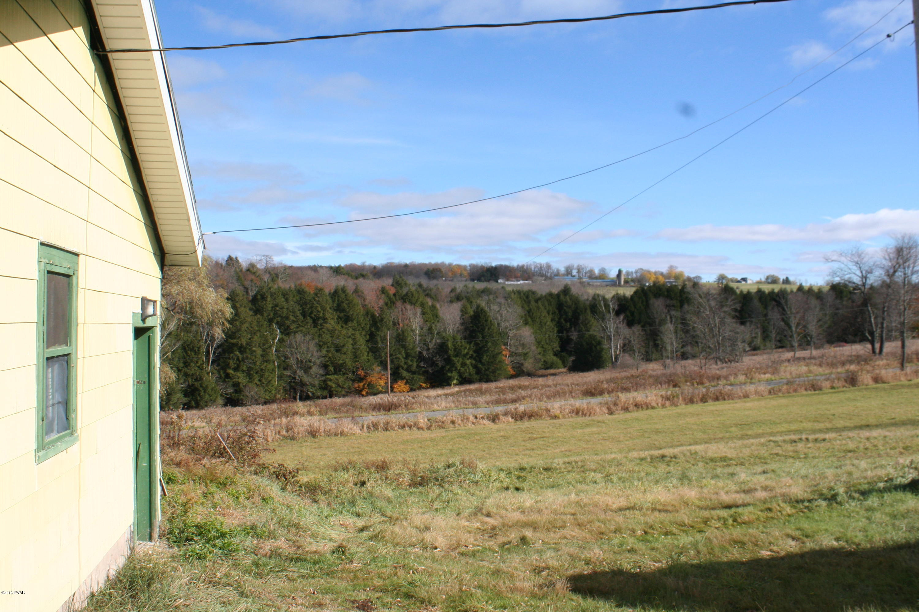 245 Fords Road Honesdale, PA 18431 - Photo 7 of 23