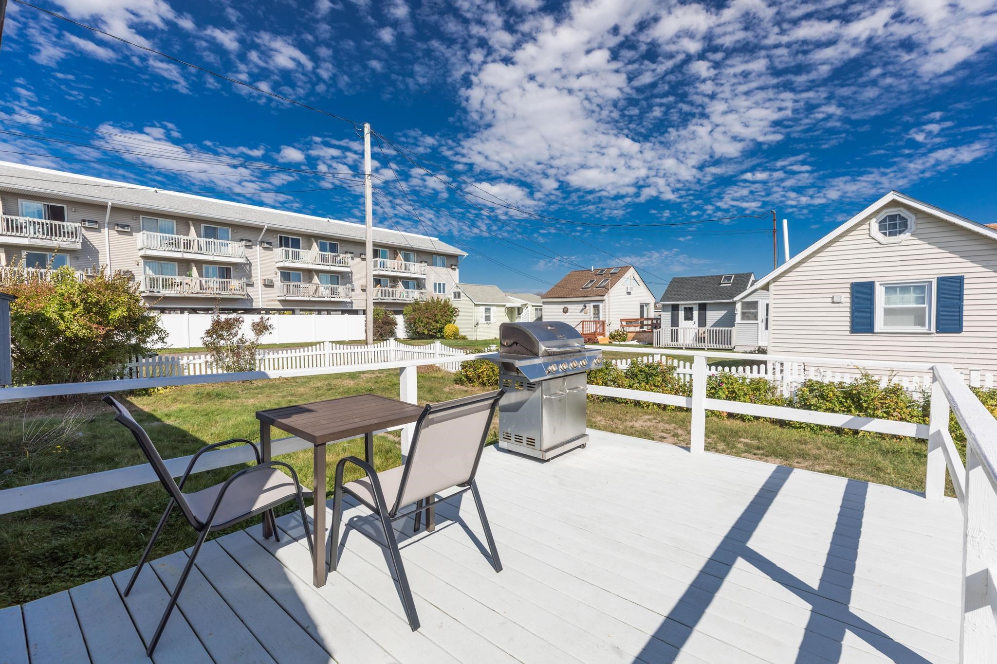 558 Winnacunnet Road Hampton, NH 03842 - Photo 13 of 33