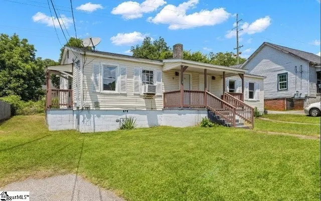 $185,000 | 8 West 8th Street, Greenville, SC 29611