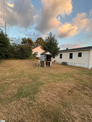 $185,000 | 8 West 8th Street, Greenville, SC 29611