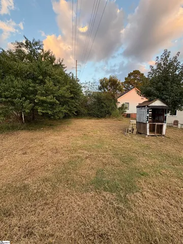 $185,000 | 8 West 8th Street, Greenville, SC 29611