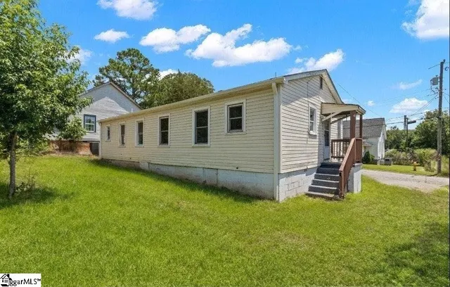 $185,000 | 8 West 8th Street, Greenville, SC 29611