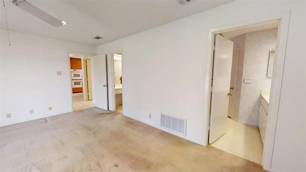 5131 Wedgefield Road Granbury, TX 76049 - Photo 15 of 33