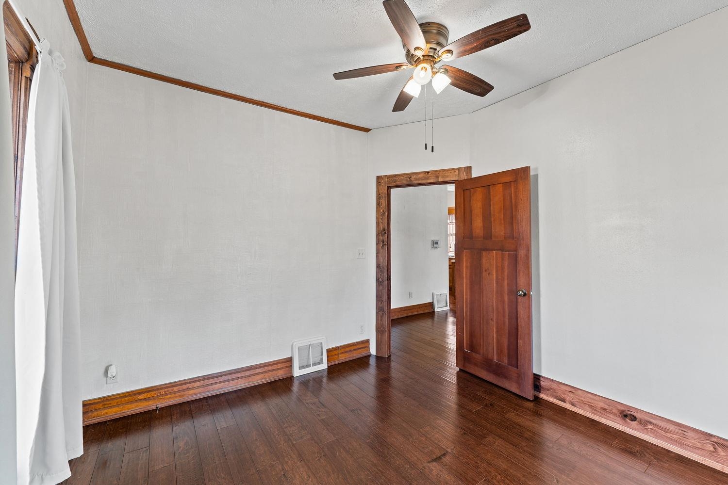 430 Lavalle Street Reedsburg, WI 53959 - Photo 17 of 41