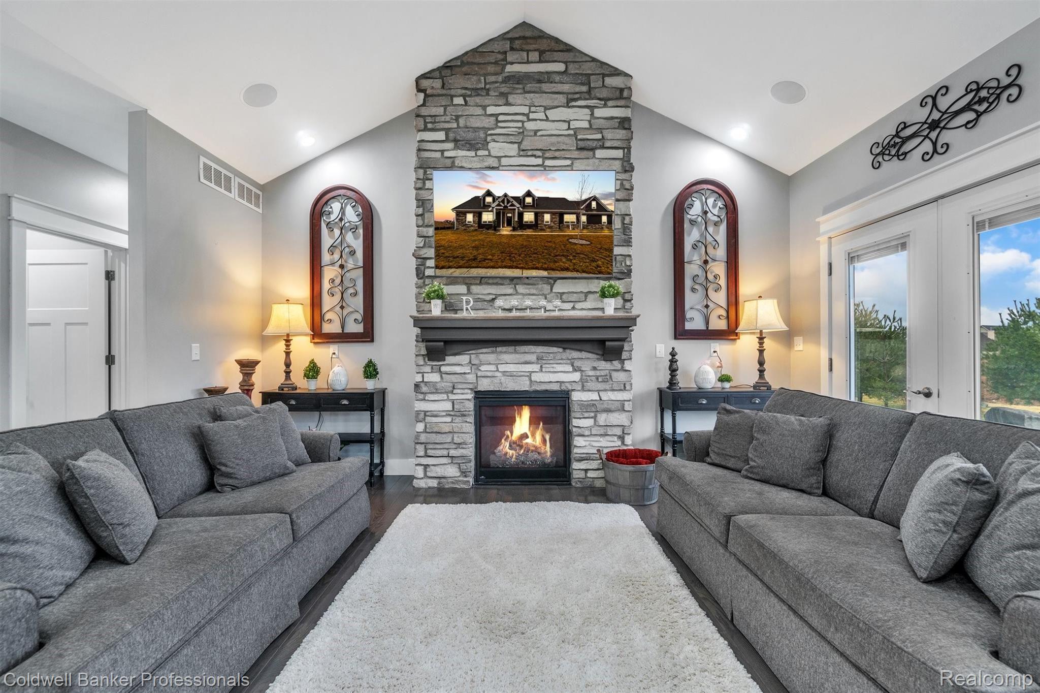 9105 Copper Ridge Court Davison, MI 48423 - Photo 14 of 42 10-9105 Copper Ridge Ct-windowstill-real-estate-photography-10.jpg