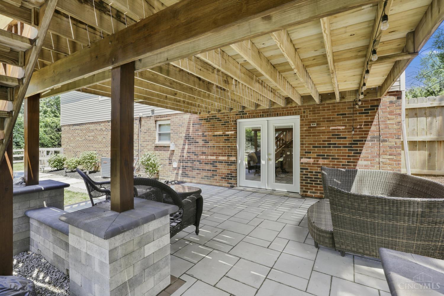 7297 Lawyer Road Cincinnati, OH 45244 - Photo 32 of 40