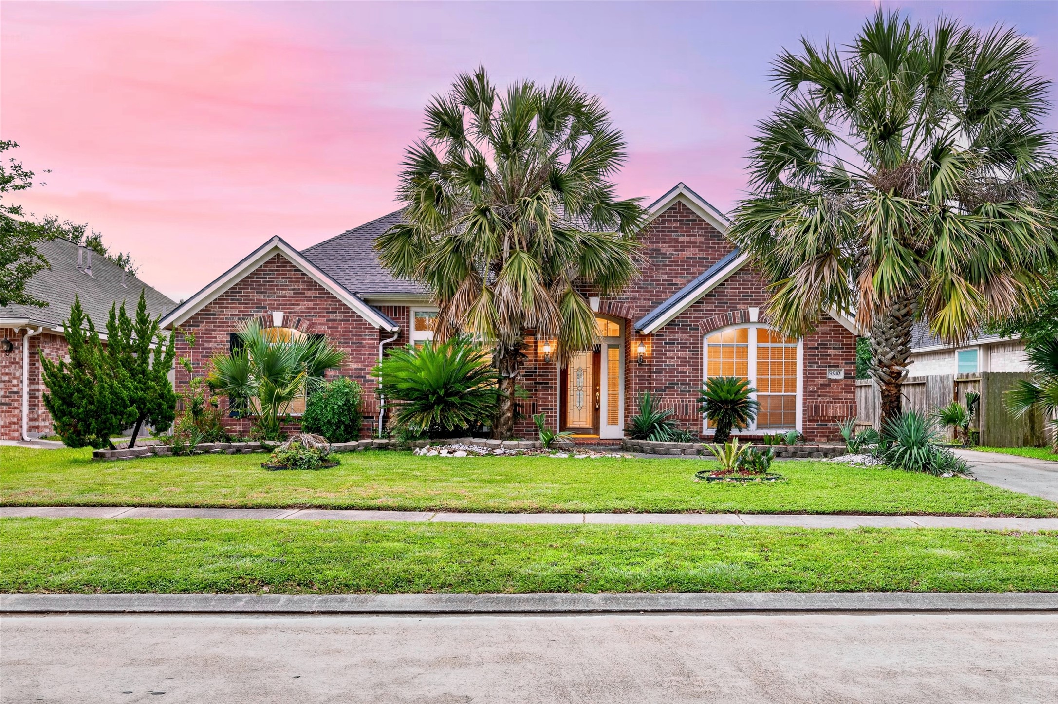 9910 Ripple Lake Drive Houston, TX 77065 - Photo 2 of 40