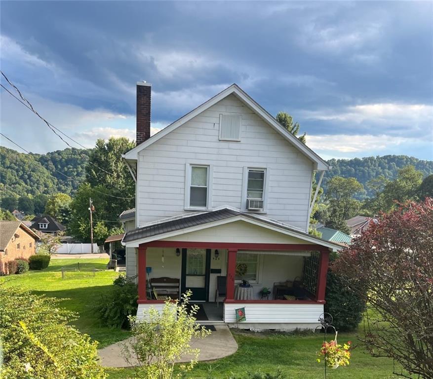 920 Chester Street Springdale, PA 15144 - Photo 1 of 11 Gallery Image 1