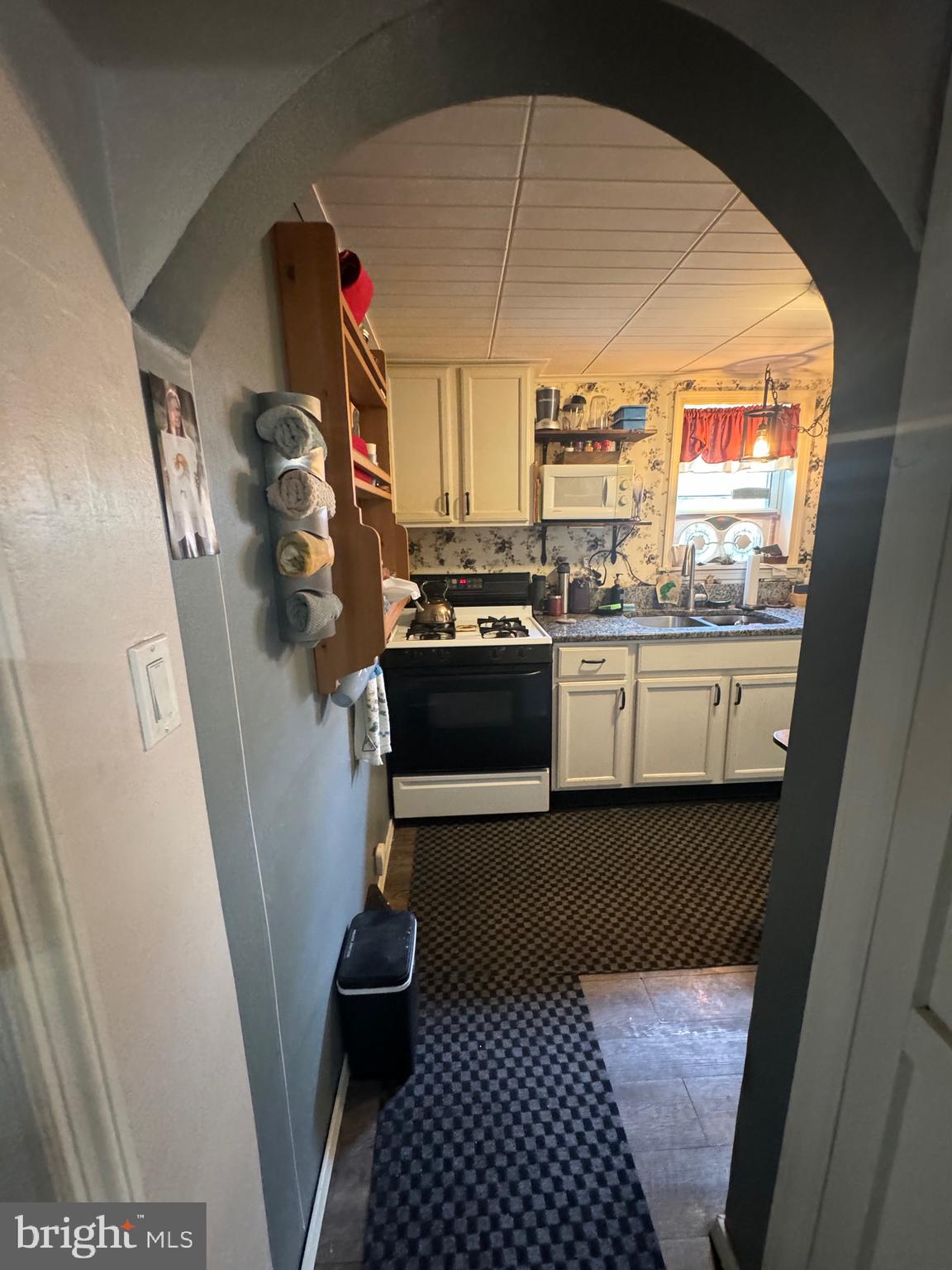 2294 Easton Road Bethlehem, PA 18015 - Photo 25 of 47