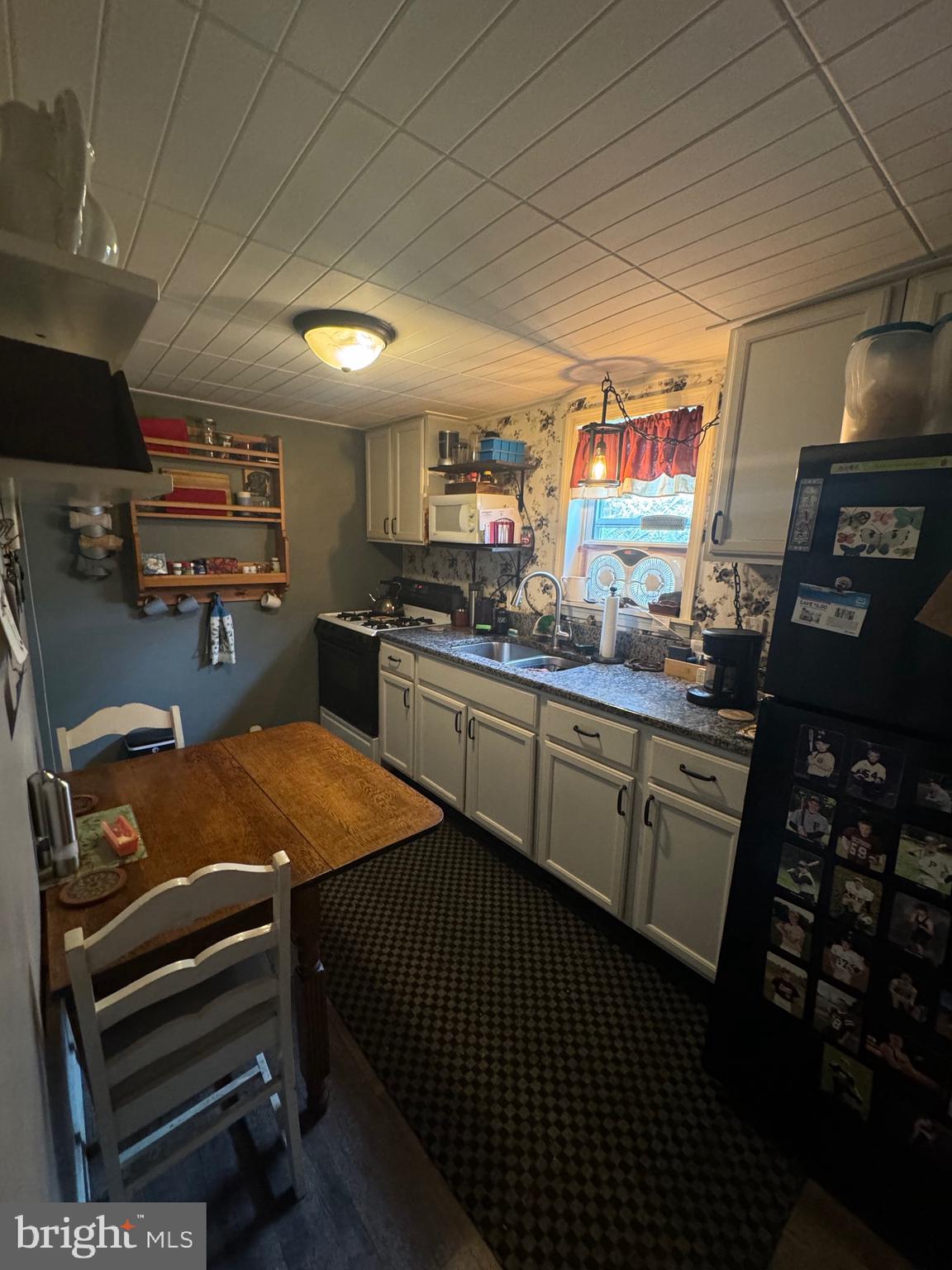 2294 Easton Road Bethlehem, PA 18015 - Photo 29 of 47