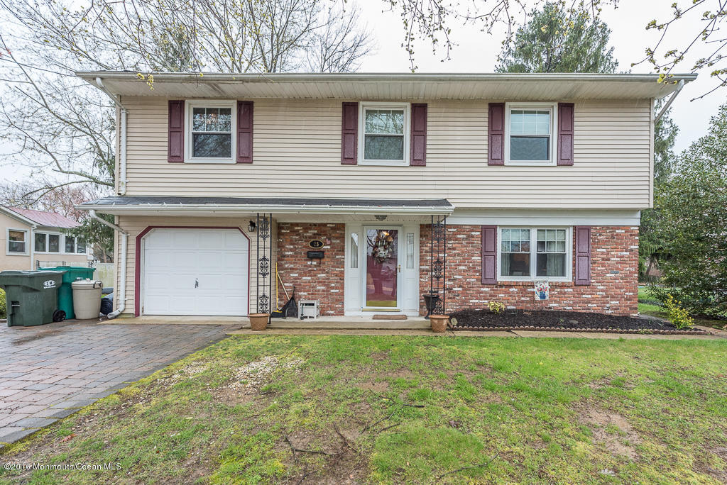 25 North Westfield Road Howell, NJ 07731 - Photo 1 of 25 a front view of house with yard