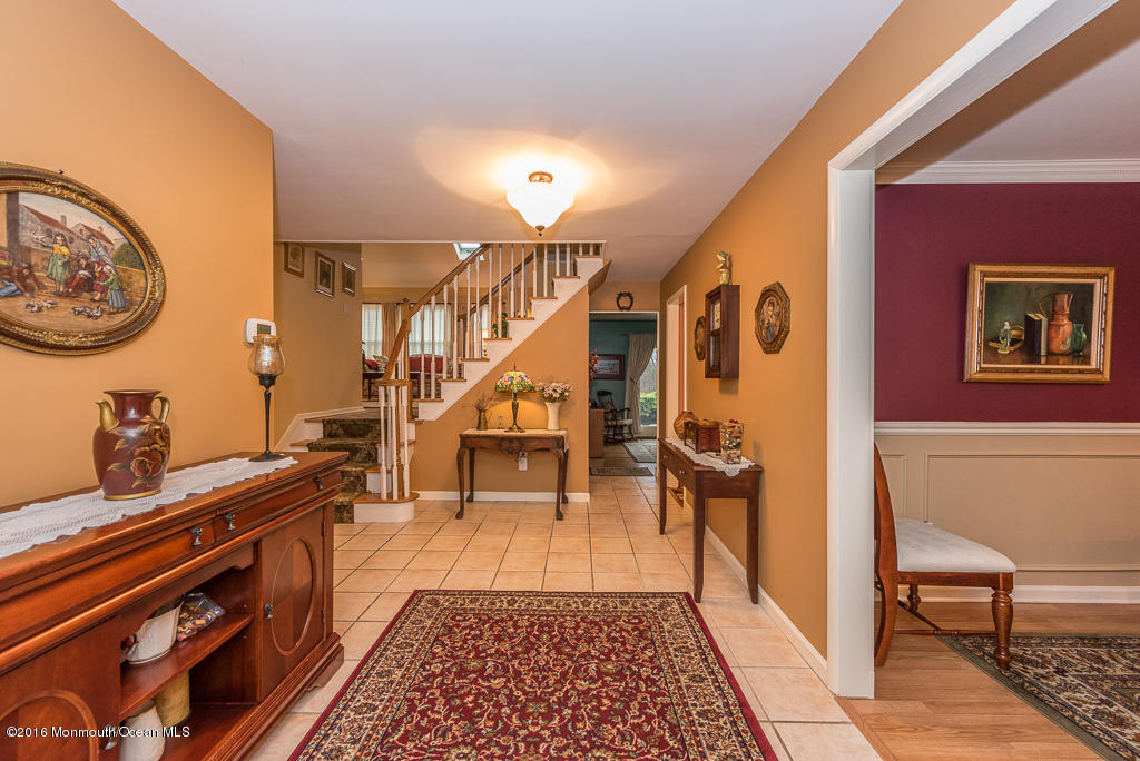 25 North Westfield Road Howell, NJ 07731 - Photo 3 of 25 a view of a hallway with seating area