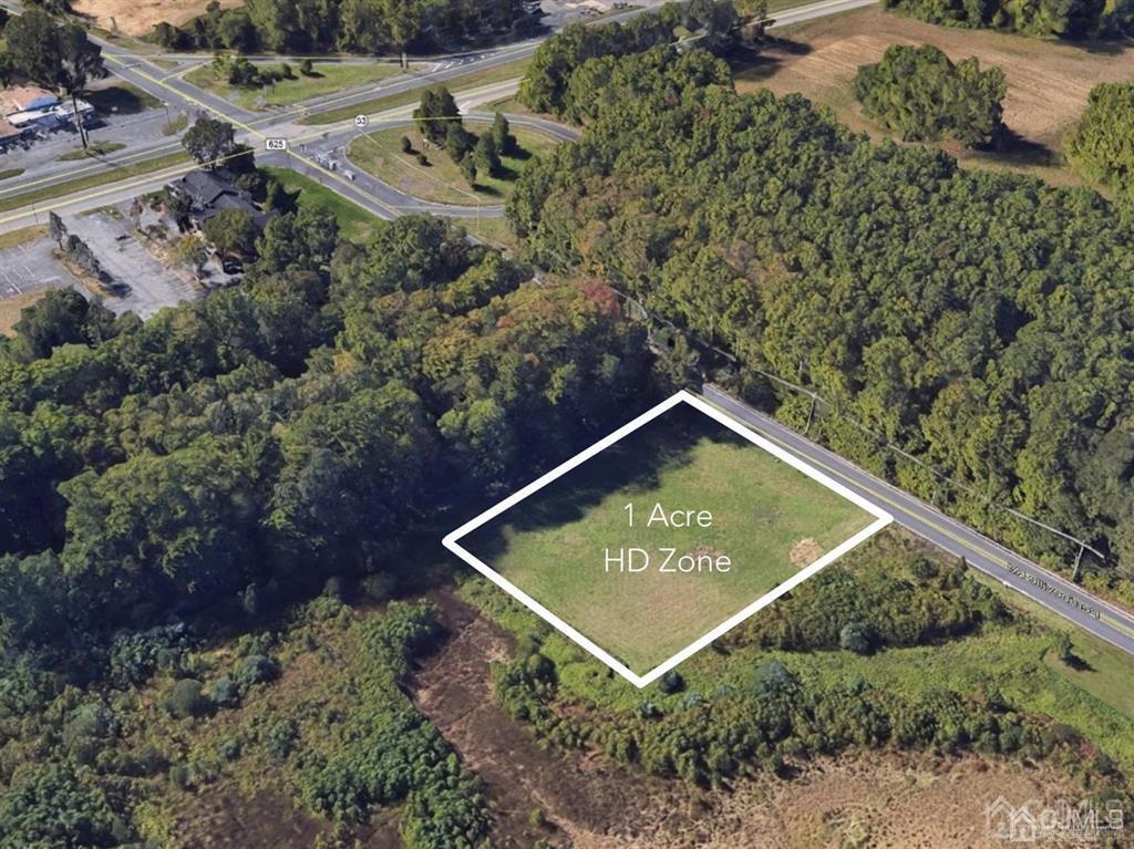 a view of a small garden with a small pool