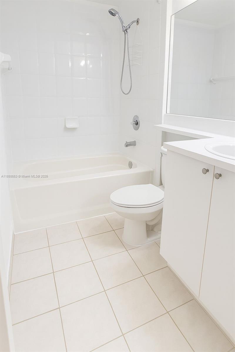 8040 North Nob Hill Road, Unit 105 Tamarac, FL 33321 - Photo 21 of 21