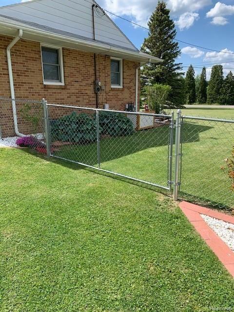 8178 East Potter Road Davison, MI 48423 - Photo 32 of 33 IMG_2566.jpg