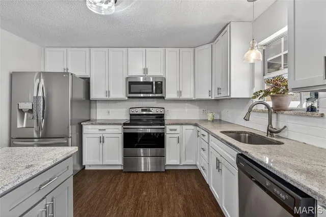 $265,000 | 1827 Hilltop Village Lane, Arnold, MO 63010