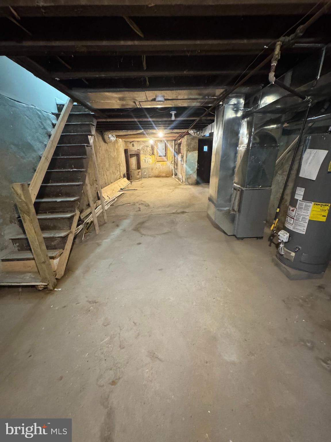 6018 Ross Street Philadelphia, PA 19144 - Photo 14 of 14 a view of empty room with wooden walls