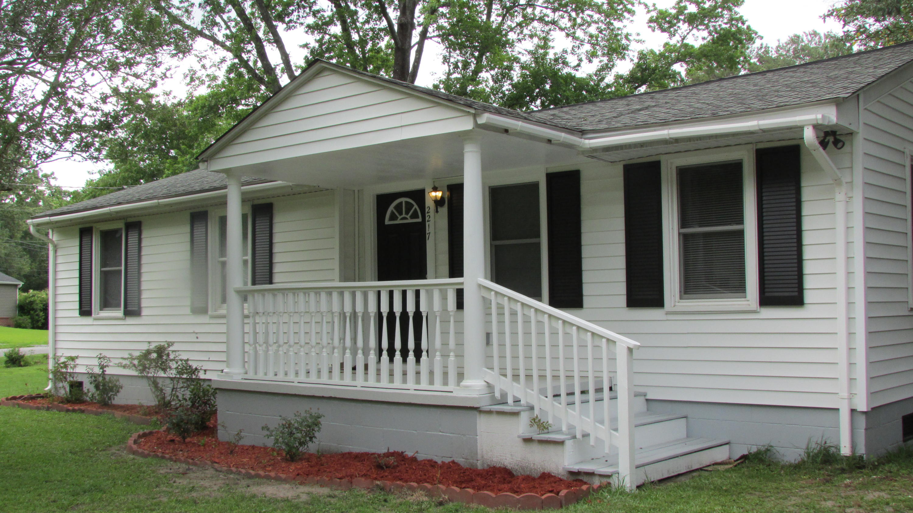 2217 Doris Drive Charleston, SC 29414 - Photo 1 of 17 IMG_1319