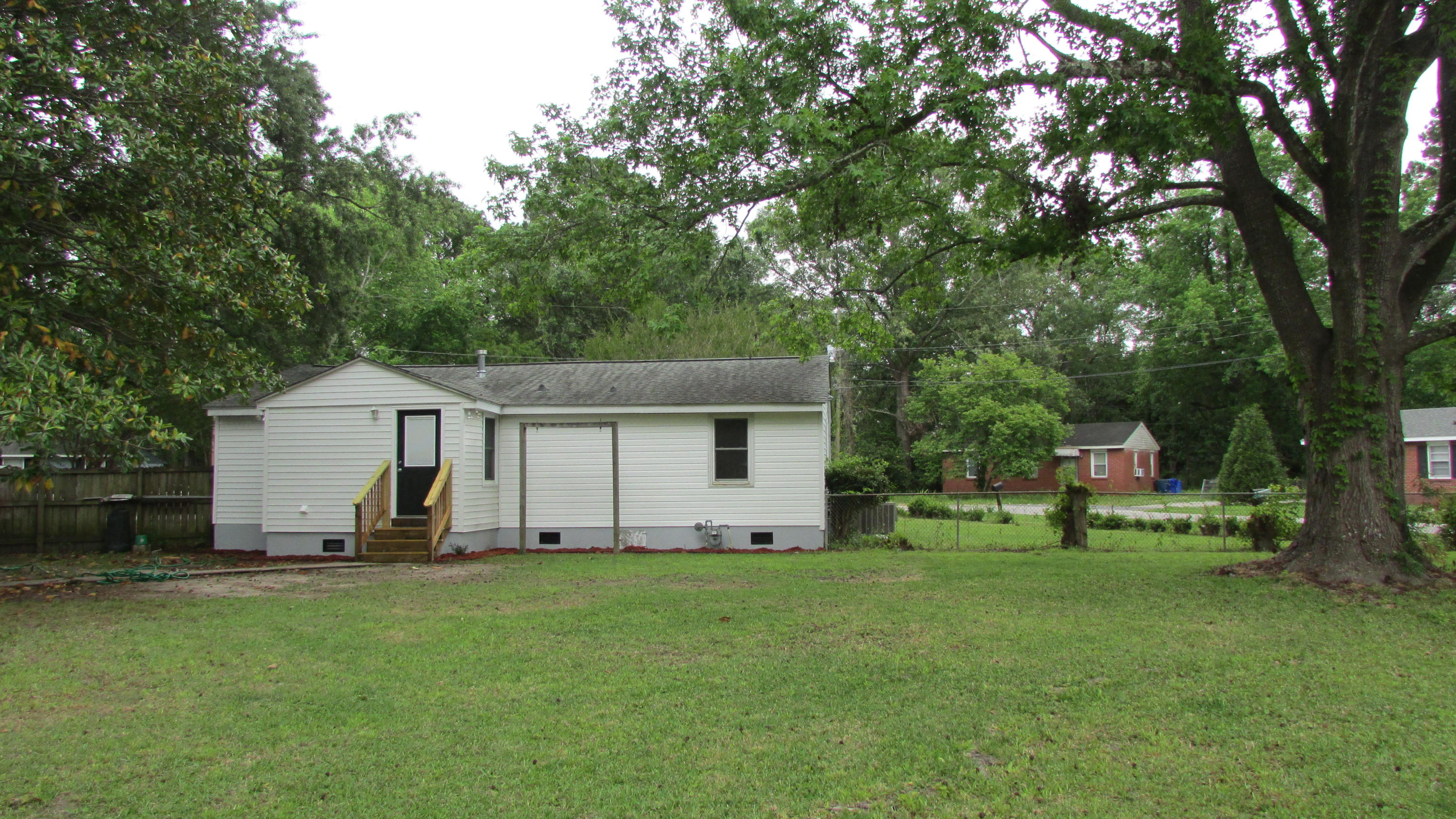 2217 Doris Drive Charleston, SC 29414 - Photo 13 of 17 IMG_1341