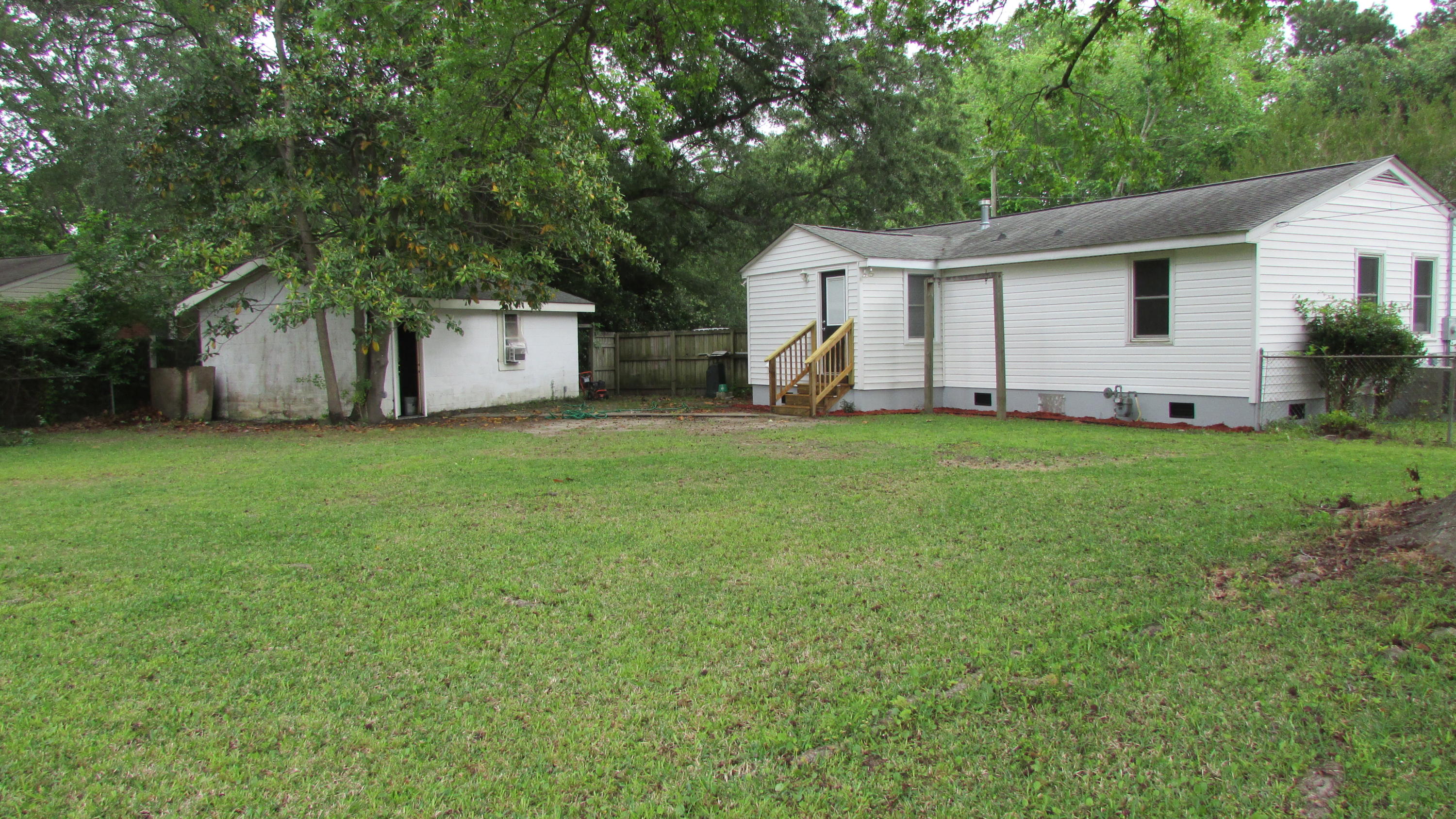 2217 Doris Drive Charleston, SC 29414 - Photo 14 of 17 IMG_1344