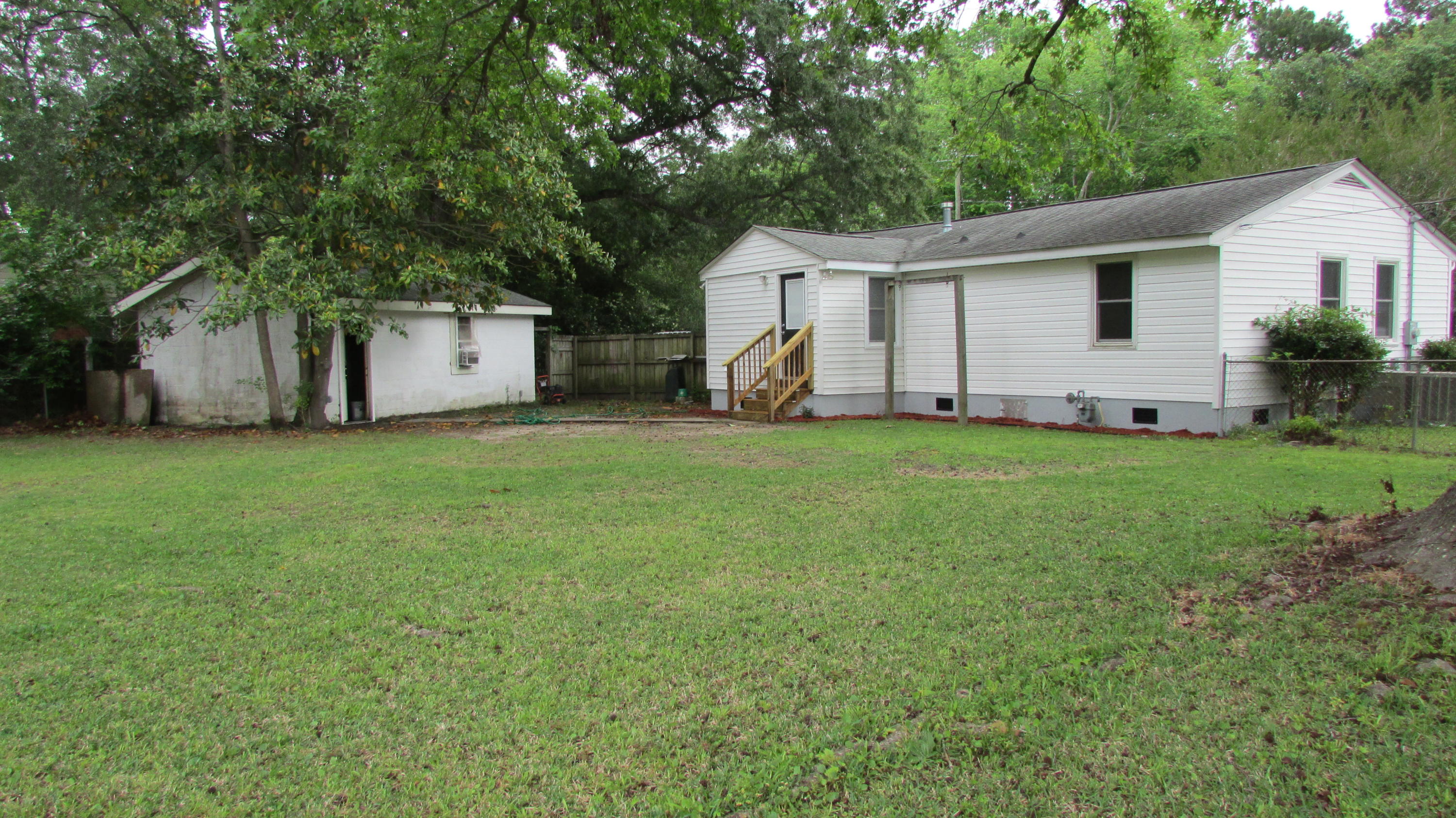2217 Doris Drive Charleston, SC 29414 - Photo 15 of 17 IMG_1345