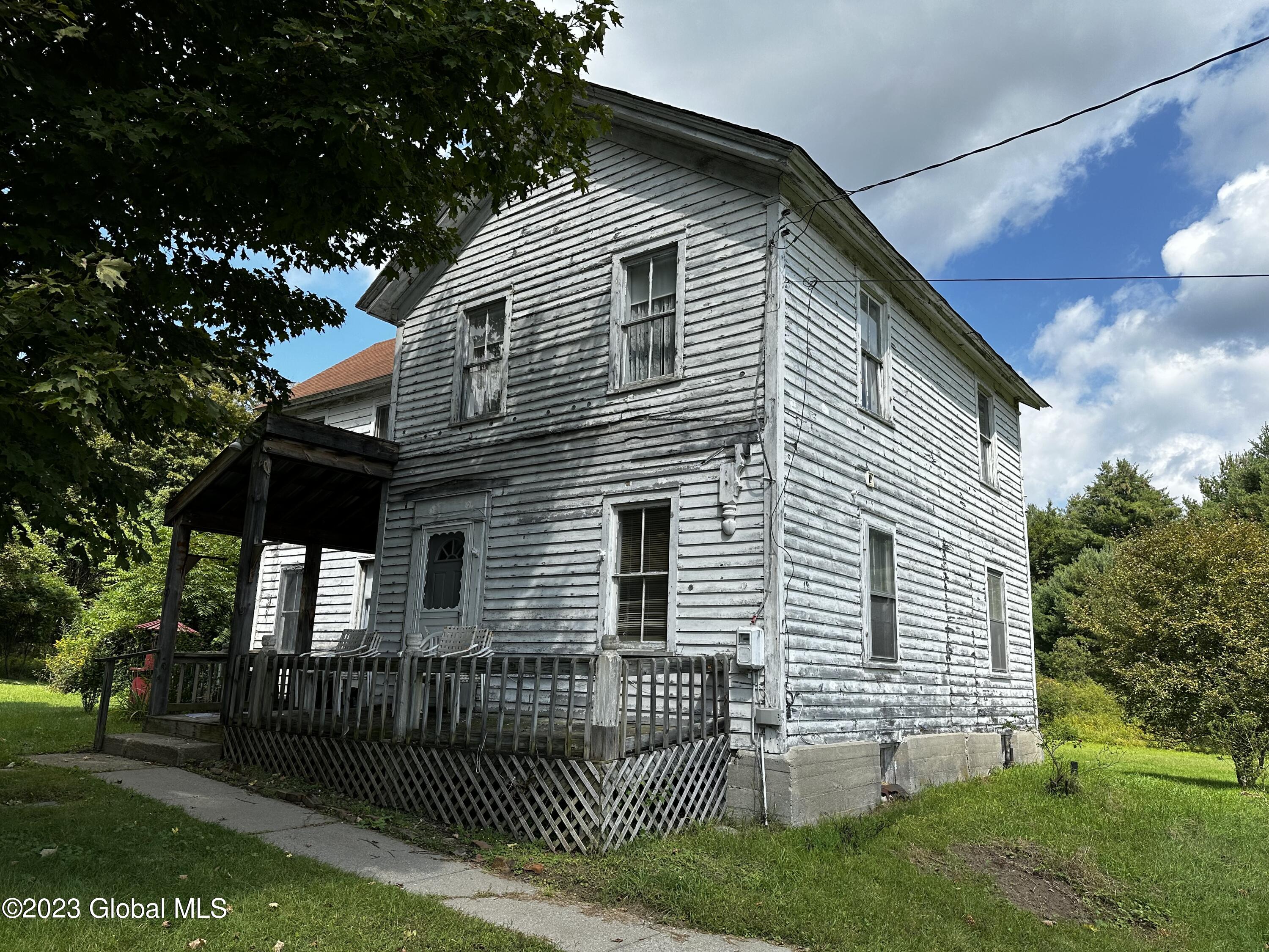80 Antone Road Corinth, NY 12822 - Photo 3 of 37 IMG_5326